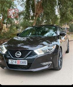 Nissan Maxima